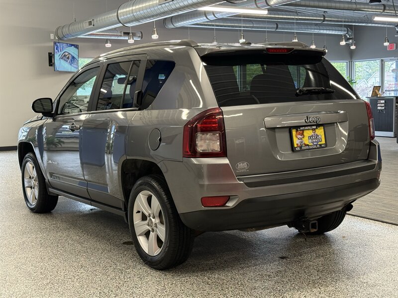 Used 2014 Jeep Compass Sport w/ Power Value Group FWD image 6