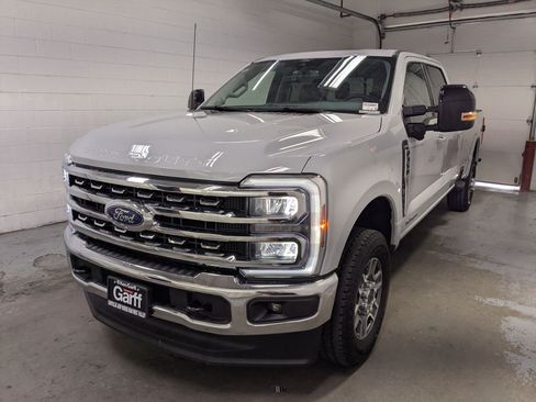 Used 2026 Ford F350 Lariat AWD/4WD image 11