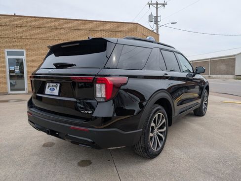 New 2026 Ford Explorer ST-Line AWD/4WD image 6