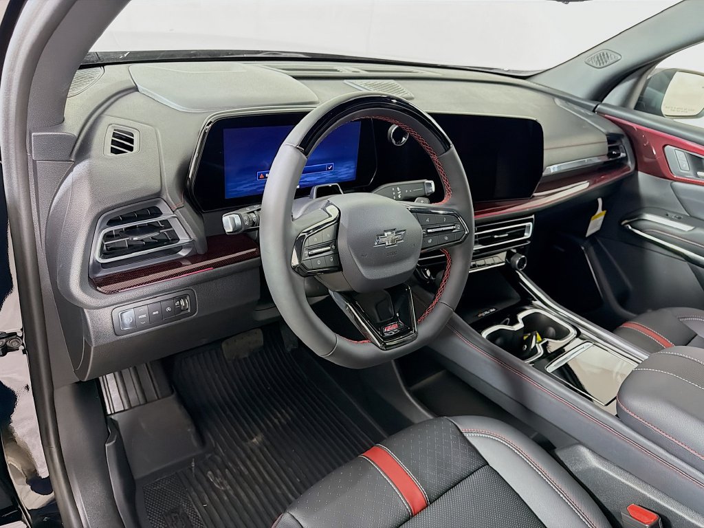 New 2026 Chevrolet Traverse RS w/ LPO, Floor Liner Package AWD/4WD image 10