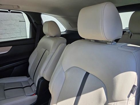 Used 2024 MAZDA CX-90 Plug-In Hybrid w/ Preferred AWD/4WD image 10