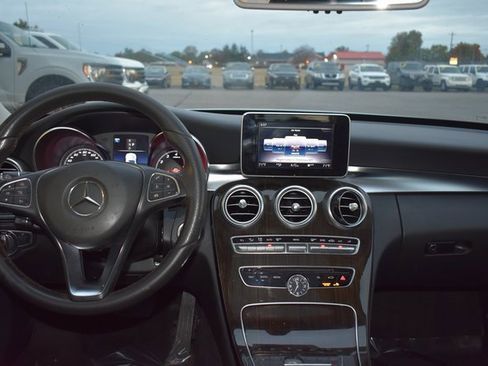Used 2018 Mercedes-Benz C 300 4MATIC Sedan w/ Premium Package image 40