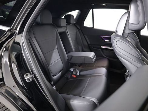 Used 2026 Mercedes-Benz GLC 300 4MATIC image 46