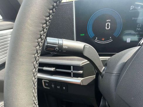 New 2024 Hyundai Santa Fe SEL image 21