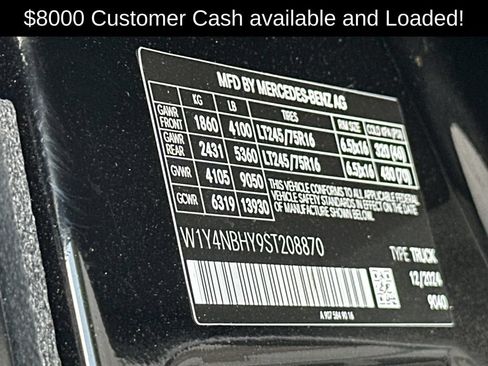 Used 2025 Mercedes-Benz Sprinter 2500 image 32