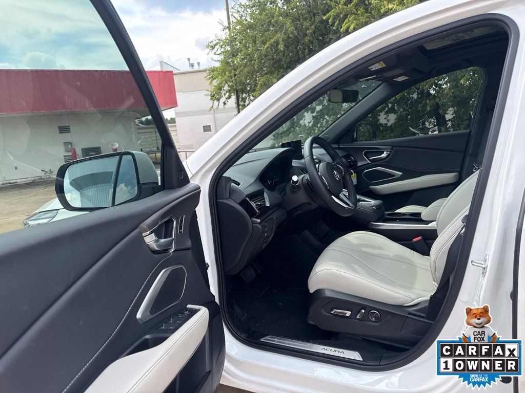 Used 2026 Acura RDX SH-AWD image 9