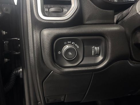 Used 2022 RAM 2500 Big Horn w/ Snow Chief Group image 14