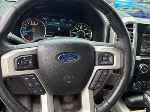 Used 2015 Ford F150 Lariat AWD/4WD image 31