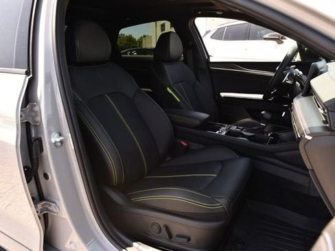 Used 2025 Kia K5 GT w/ GT1 Package FWD image 25