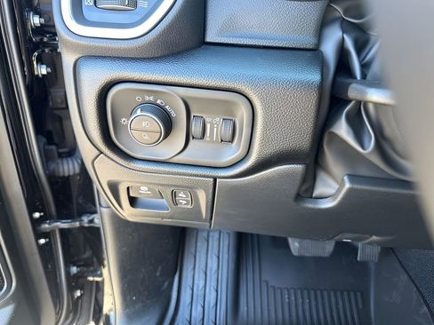 New 2026 RAM 1500 Lone Star AWD/4WD image 34