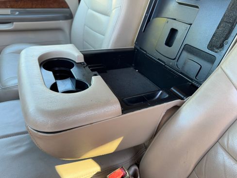 Used 2004 Ford F250 Lariat image 22