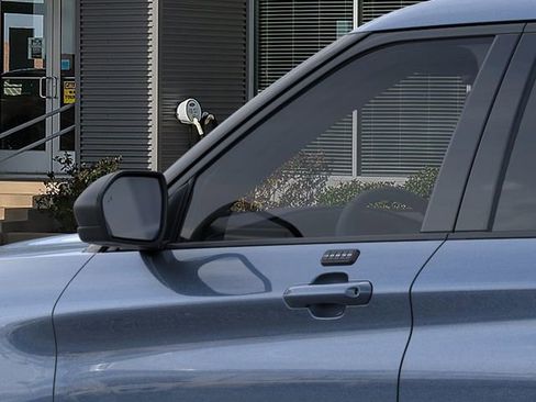 New 2026 Ford Explorer Active RWD image 20