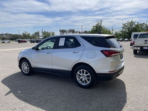 Used 2022 Chevrolet Equinox LT AWD/4WD image 5