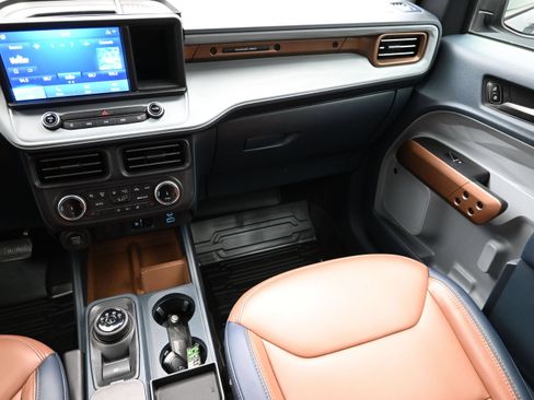 Used 2022 Ford Maverick Lariat w/ Lariat Luxury Package FWD image 35