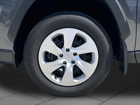 Used 2024 Toyota RAV4 LE FWD image 10