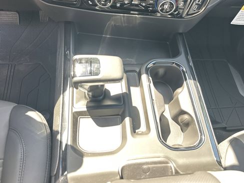 New 2026 Chevrolet Silverado 1500 ZR2 w/ LPO, Dark Essentials Package image 18