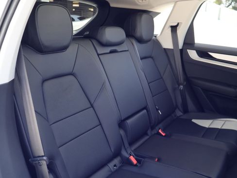 New 2026 Porsche Cayenne AWD/4WD image 23