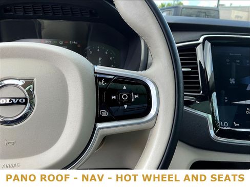 Used 2018 Volvo XC90 T6 Momentum w/ Convenience Package AWD/4WD image 12