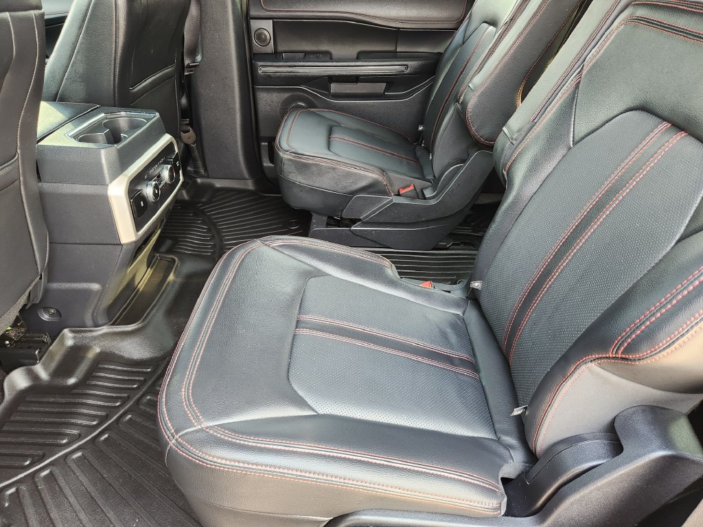 Used 2022 Ford Expedition Limited AWD/4WD image 26
