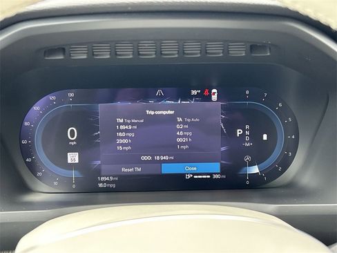 Certified 2024 Volvo XC90 B6 Plus w/ Protection Package image 19