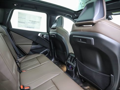 New 2026 BMW X3 xDrive30 w/ Convenience Package image 24