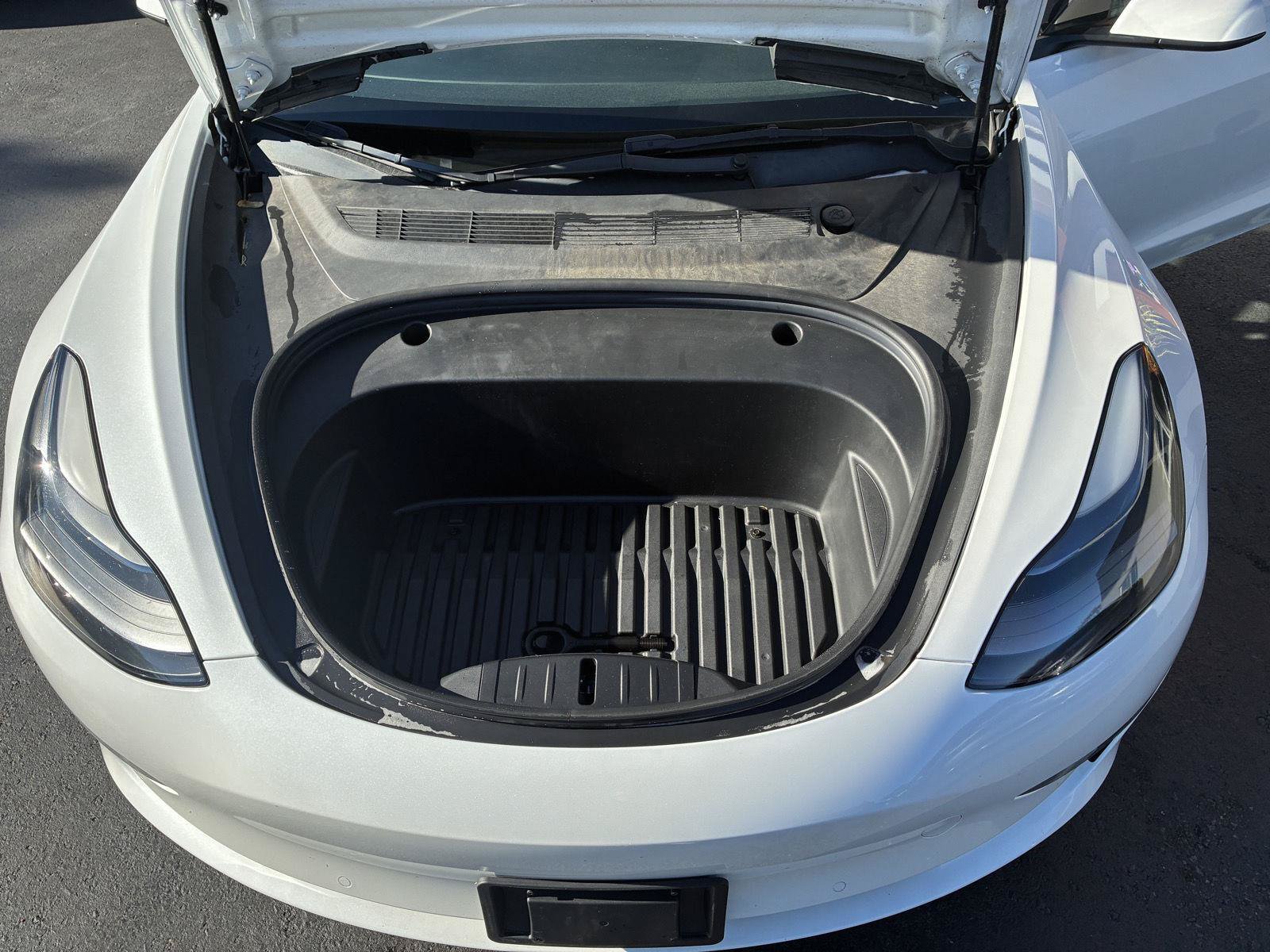 Used 2022 Tesla Model 3 Long Range AWD/4WD image 21
