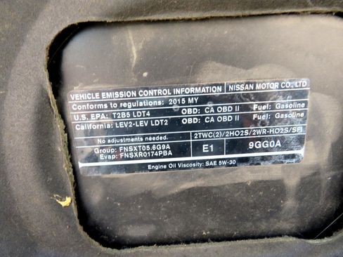 Used 2015 Nissan Armada SV image 29