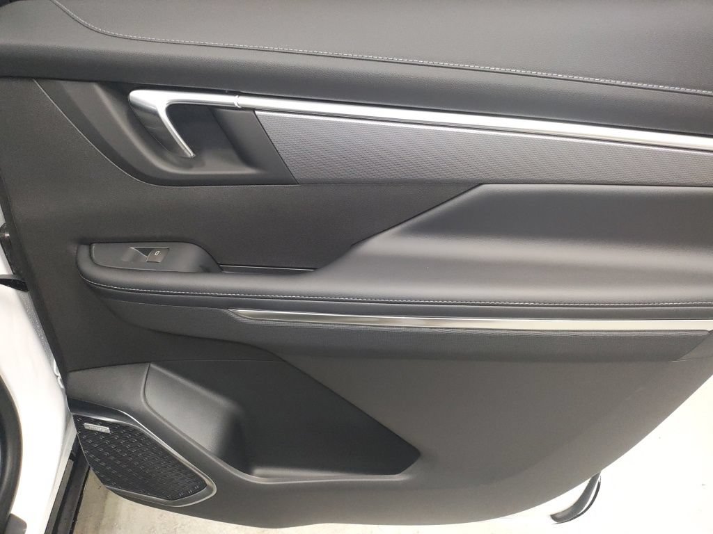 New 2026 Buick Enclave Sport Touring w/ Power Package FWD image 14