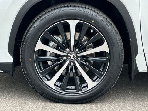 Used 2022 Toyota Highlander XSE image 34