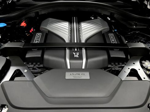 New 2026 Rolls-Royce Cullinan AWD/4WD image 34