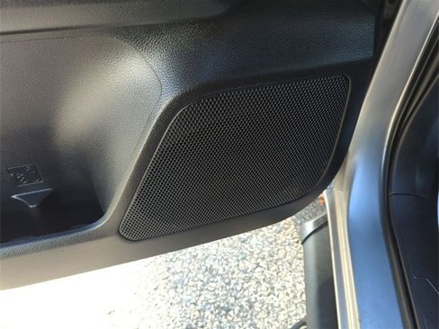 Used 2020 Toyota Tacoma TRD Sport image 22