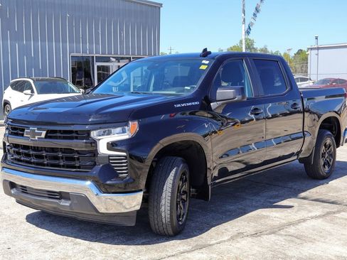 Used 2025 Chevrolet Silverado 1500 LT image 22