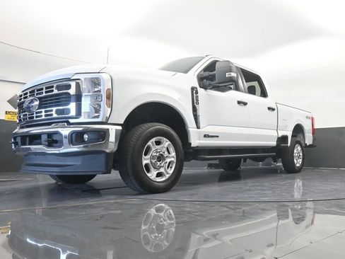 Used 2025 Ford F250 XLT image 60