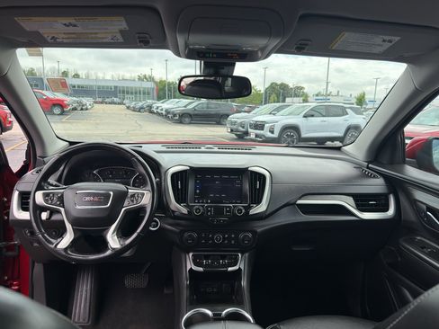 Certified 2022 GMC Terrain SLT AWD/4WD image 29