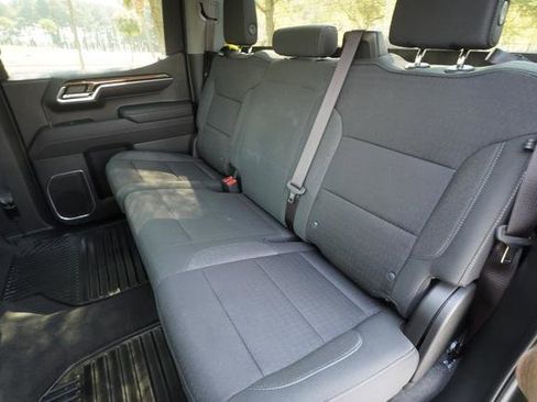 Used 2023 Chevrolet Silverado 1500 LT image 27