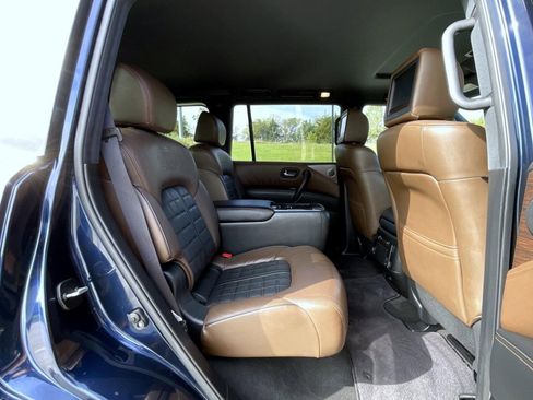 Used 2019 Nissan Armada Platinum w/ Captain's Chairs Package image 19