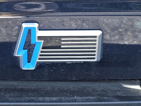 Used 2023 Ford F150 Lightning Lariat AWD/4WD image 68