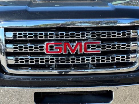 Used 2013 GMC Sierra 2500 SLT w/ SLT Convenience Package image 45