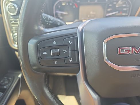 Used 2021 GMC Sierra 1500 SLT w/ SLT Premium Plus Package AWD/4WD image 15