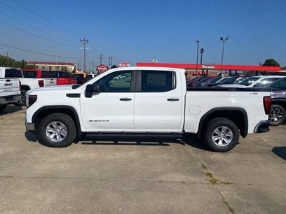 New 2026 GMC Sierra 1500 Pro w/ Pro Value Package