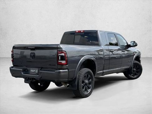 Used 2022 RAM 2500 Laramie w/ Night Edition AWD/4WD image 5