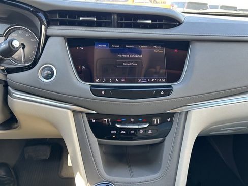Certified 2023 Cadillac XT5 Premium Luxury image 13