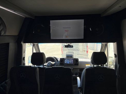 Used 2026 Mercedes-Benz Sprinter 3500 image 19