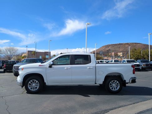 Used 2024 Chevrolet Silverado 1500 LT image 6