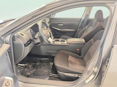 Used 2020 Nissan Sentra SR image 18