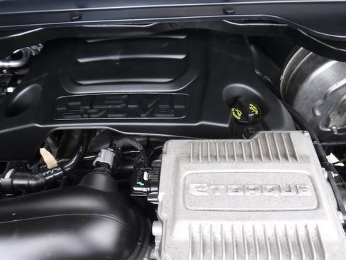 Certified 2022 RAM 1500 Laramie image 7