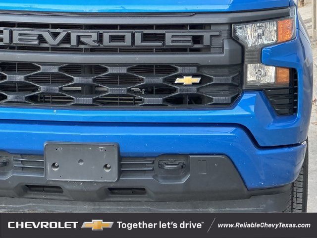 Used 2022 Chevrolet Silverado 1500 Custom RWD image 9