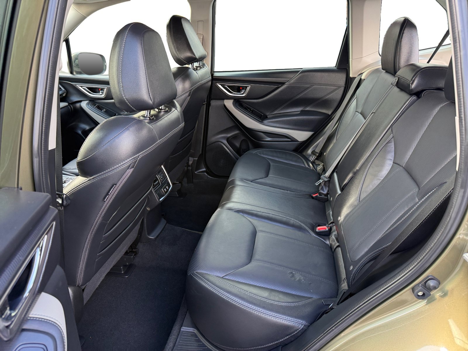 Certified 2023 Subaru Forester Limited AWD/4WD image 16