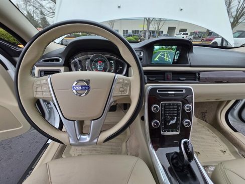 Used 2015 Volvo XC70 T6 Platinum w/ Protection Package image 50