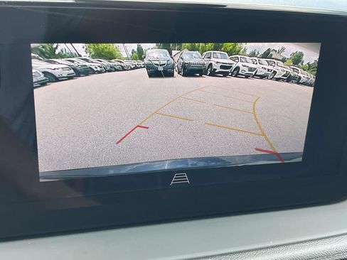 Used 2024 Buick Encore GX Sport Touring FWD image 23